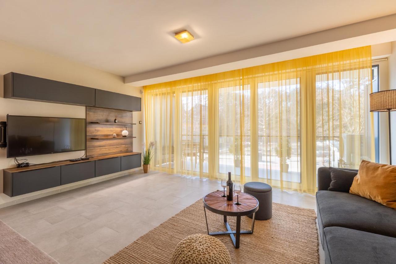 Marinelake Apartman Balatonfoeldvar By Bltn Exterior foto